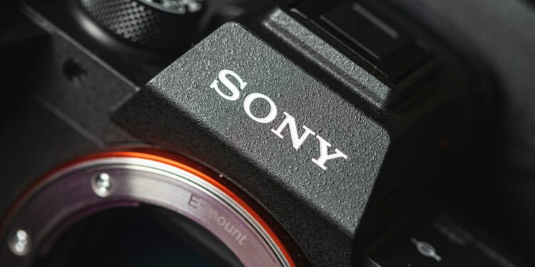 sony-lens
